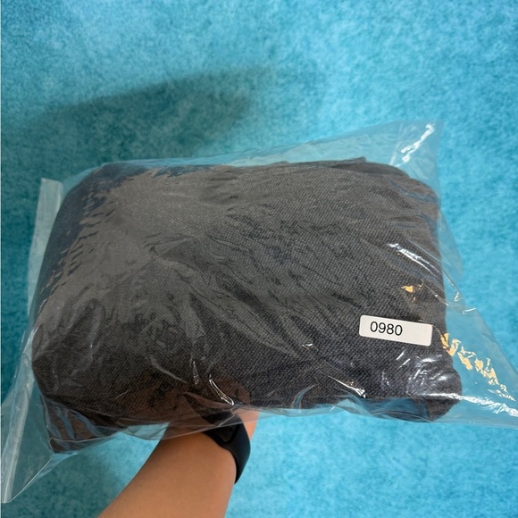 The Norwegian Original Onepiece Men’s M Gray Zip Pullover Hoodie Side Zippers - Picture 15 of 15